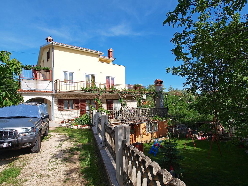 Apartment Labin Szoba fotó